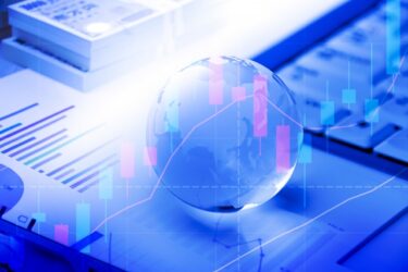 テクニカルorファンダメンタル: どちらがあなたに合っているか？初心者向け解説