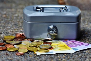 スワップポイント最大化のタイミング術：FX市場での賢い取引戦略